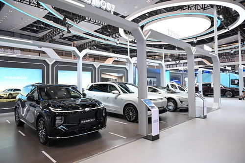 早讀聚焦 假期出行迎利好 廣州汽車補貼與火車票發售同步開啟